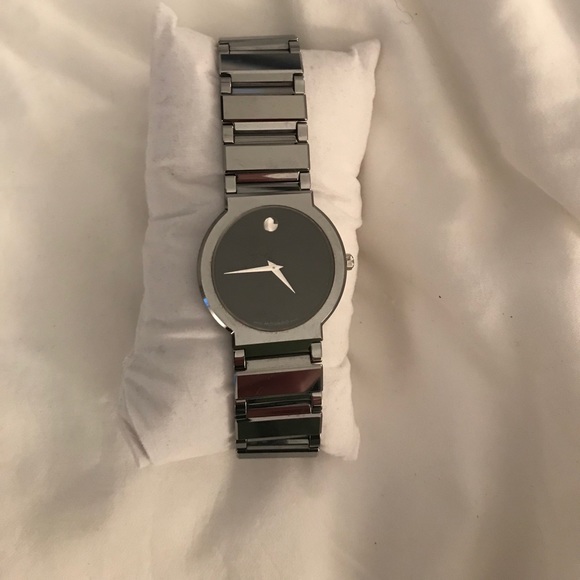 Watch - Picture 2 of 3